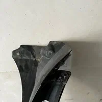 چراغ عقب سمت چپ(راننده) و توری زیربرف پاک‌کن کوییک|قطعات یدکی و لوازم جانبی|قزوین, |دیوار