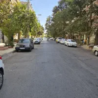 فرصت-استثنایی-برای-خرید-درخیابانی-دنج-وسرسبزگلشهر