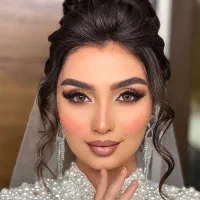 تخفیف۵۰%میکاپ وشنیون باهم سالن cipموادعالی فقط ۸۰۰