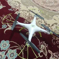 کوادکوپتر دوربین دار