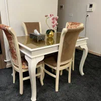 میزغذاخوری