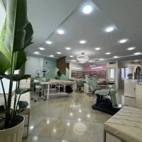 استخدام ناخن کار