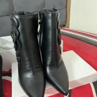 نیم بوت|کیف، کفش، کمربند|ری, شهرری|دیوار