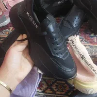 حراجی کفش  نو مدرسه ۳۰۰