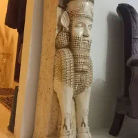 مجسمه هخامنشی