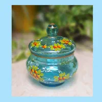 گلدان شیشه ای دست ساز و بلوز سبز|ظروف سرو و پذیرایی|رشت, کوی فکوری|دیوار