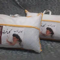 بالش و روبالشتی|رختخواب، بالش، پتو|بومهن, |دیوار