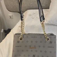 فروش فوری کیفهای فوق