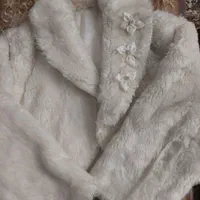 لباس عروس وکت خزترک ژپون