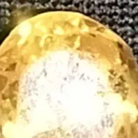 یاقوت طبیعی با تلالو الماس