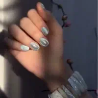 خدمات ناخن با تخفیف ویژه افتتاحیه