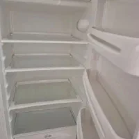 یخچال فریزر یخساران بدون برفک سالم و تمیز