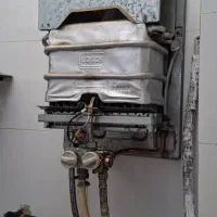 نصب و تعمیر انواع پکیج و آب گرم کن|خدمات پیشه و مهارت|زرقان, |دیوار