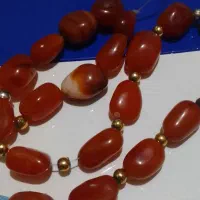 گردنبندوتسبیح ازجنس سنگهای زینتی