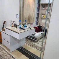 آینه ومیزآرایش