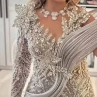 فروش و اجاره لباس مجلسی و آموزش خیاطی