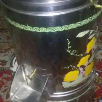 یک عددسبزی خوردکن|خردکن، آسیاب، غذاساز|فلاورجان, |دیوار