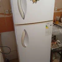 یخچال فریزر تمیزوسالم درحدنو