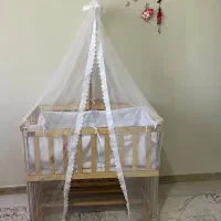 تخت کنار مادر نوزاد