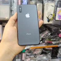 ایفون xs