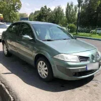 مگان ۲۰۰۰ اتوماتیک