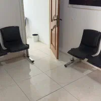 میز و صندلی انتظار