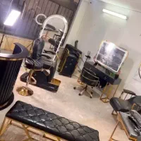تخت تتو ترولی مدل صندلی کوپ میکاپ اکستنشن مژه|آرایشگاه و سالن‌های زیبایی|شیراز, آبیاری|دیوار