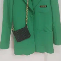 مانتو مازاراتی|لباس|هشتگرد, شهرک وحدت|دیوار