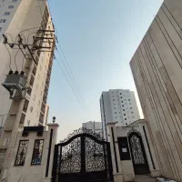 پردیس ۸۷متر طبقه۹ فاز ۱۱ فول امکانات جنوبی ویودار