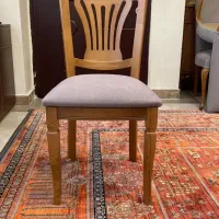 صندلی چوبی کاملا نو