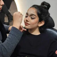 میکاپ شنیون اصلاح ابرو کوپ موخوره گیری