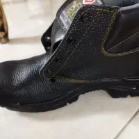 کفش ایمنی  سایز ۴۲ نونو