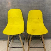 دو عدد صندلی