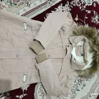 شکت و کاپشن|لباس|رودبار, |دیوار