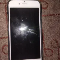 اپل 6 گوشی  نو و بدون هیچ داستان