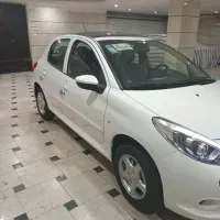 207 دنده ارتقا سقف شیشه سفید صفر کیلومتر فول ۱۴۰۴