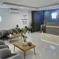 استخدام دستیار دندانپزشکی