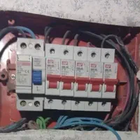 برقکار .برق کار .برقکش .برق کشی .و رفع اتصالی|خدمات پیشه و مهارت|کرمانشاه, |دیوار