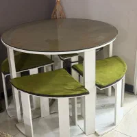 میز چهارنفره سالم و کم کار شیک و صندلی تک