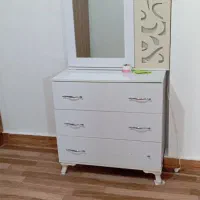 جالباسی ومیز ارایش