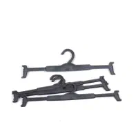 چوب لباسی و مانکن