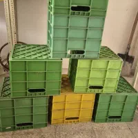 سبد حمل لبنیات و بشکه پلاستیکی زیتون