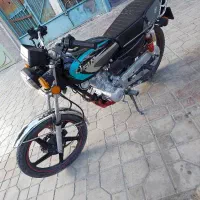 موتور هوندا ۲۰۰ ۱۴۰۱