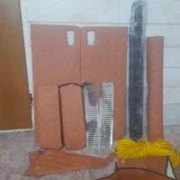 تزیینات وروکشهای داخل اتاق ومقداری طناب نو