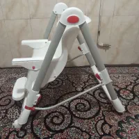 صندلی کودک|تخت و صندلی بچه|رباط‌کریم, رباط‌کریم|دیوار