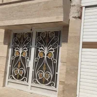 واحد ۶۴ متری کلید نخورده فول امکانت