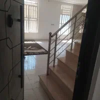 رهن خانه نوساز دو سال ساخت طبقه اول بسیار تمیز|اجارهٔ خانه و ویلا|شیراز, شهرک مهدیآباد|دیوار