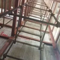 نصاب آسانسور آهنکشی ریل در مکانیک