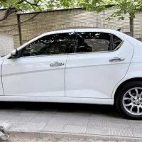 دنا پلاس توربو اتومات مدل 1402 بدون رنگ کم کار