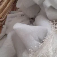 الیاف تشکی سفید فروش فقط کلی|رختخواب، بالش، پتو|بروجرد, |دیوار